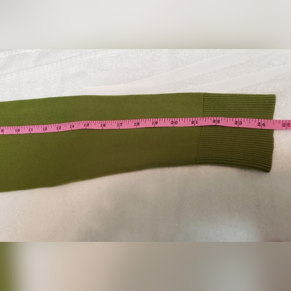 Old Navy Women's Perfect Fit Belted Waist  Green Sweatwer Cardigan Size L - Picture 7 of 11